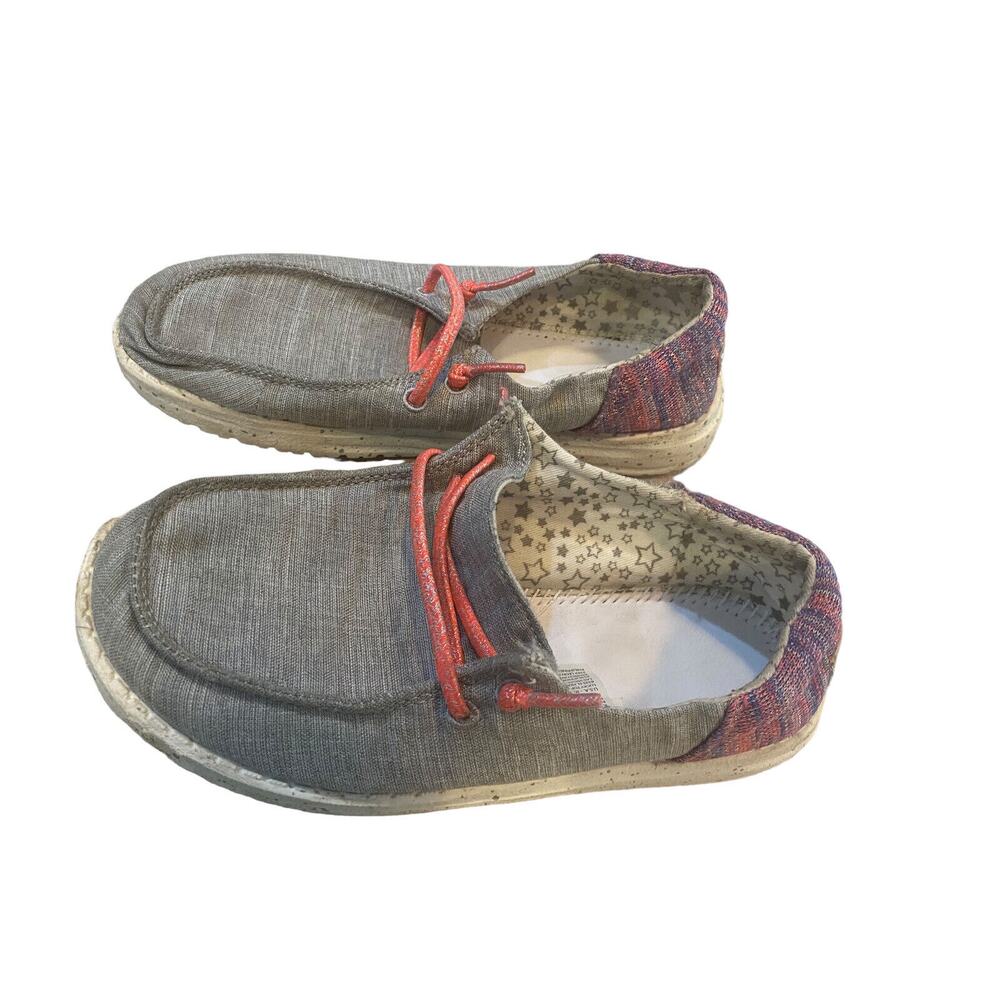 Hey Dude Wendy Girl's Youth Slip-Ons, Linen Grey/Pink Funk Grey US Y2-L3